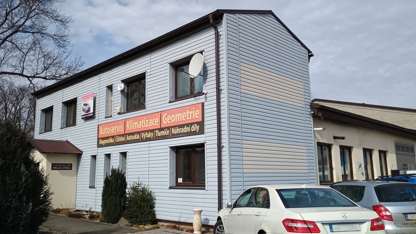 Budova autoservisu AUTOPRESTO – Stonařov 236 u Jihlavy